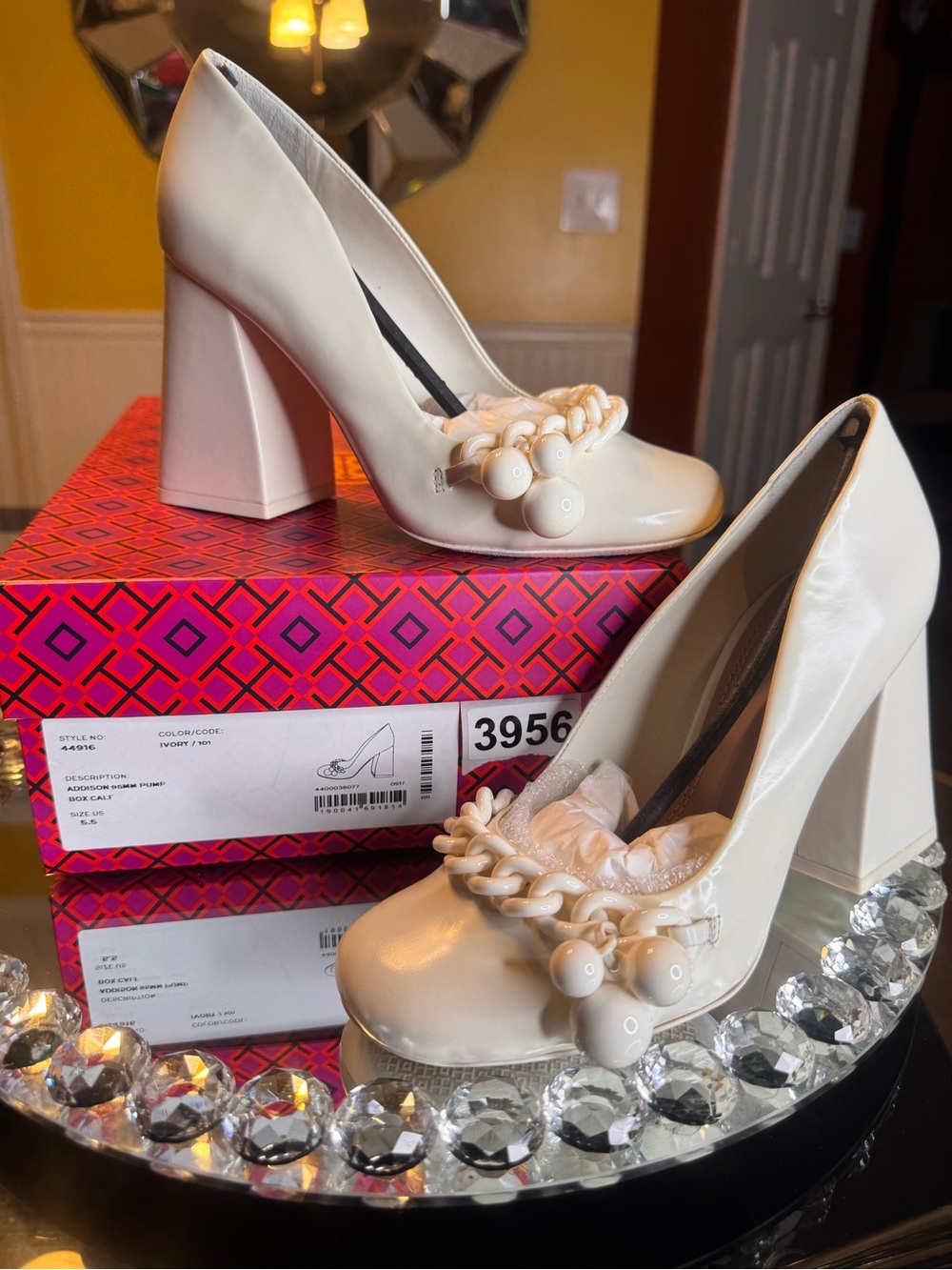 NWT Tory Burch Women's Addison High Block Heel Pumps. Size 5.5